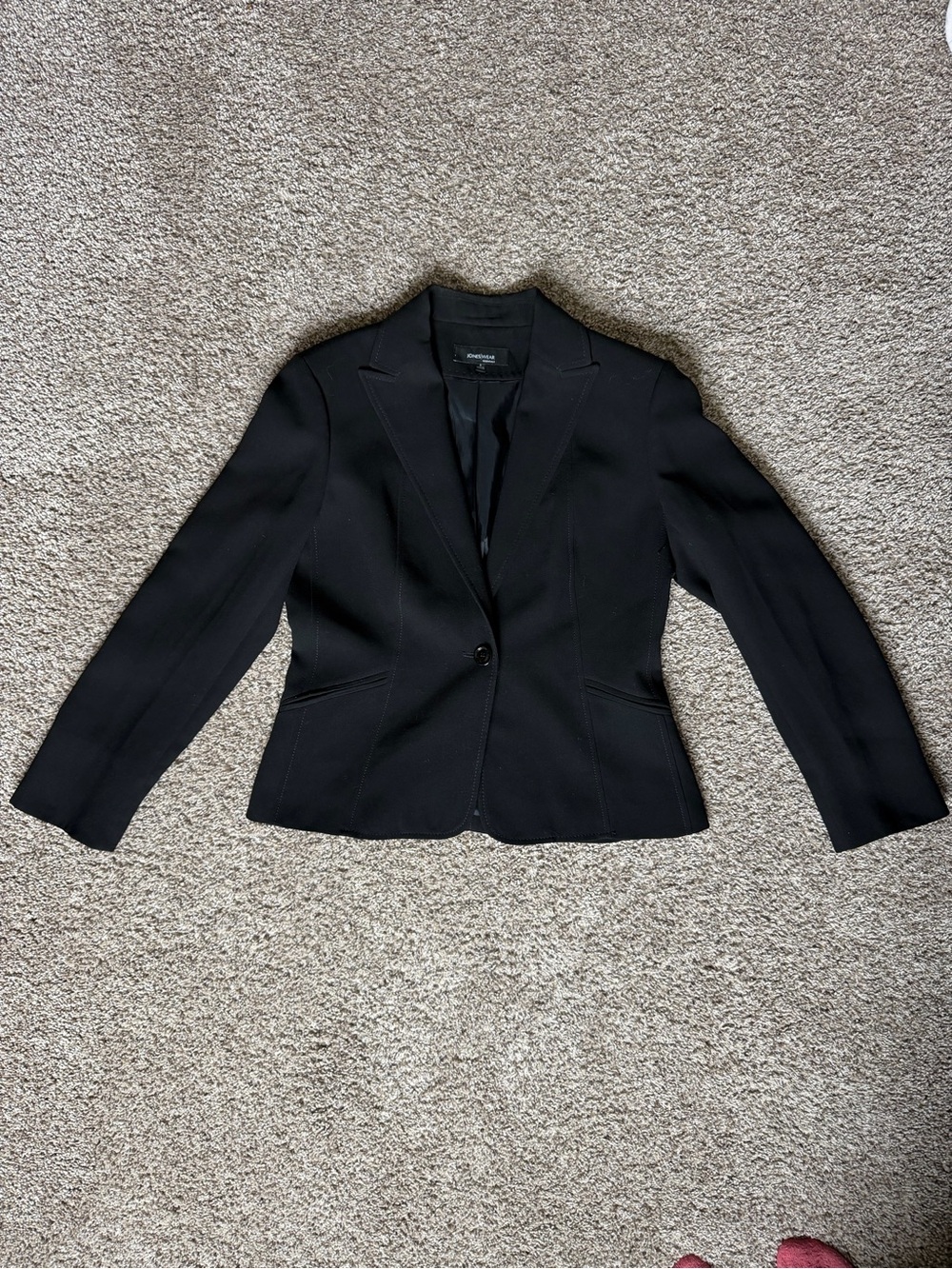 Jones Wear Black Women's Tailored Single-Button Blazer